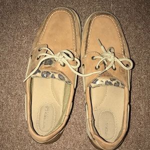 Women’s Size 9 Sperrys